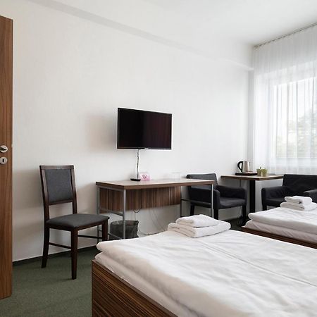Hotel Veronika Ostrava Kültér fotó