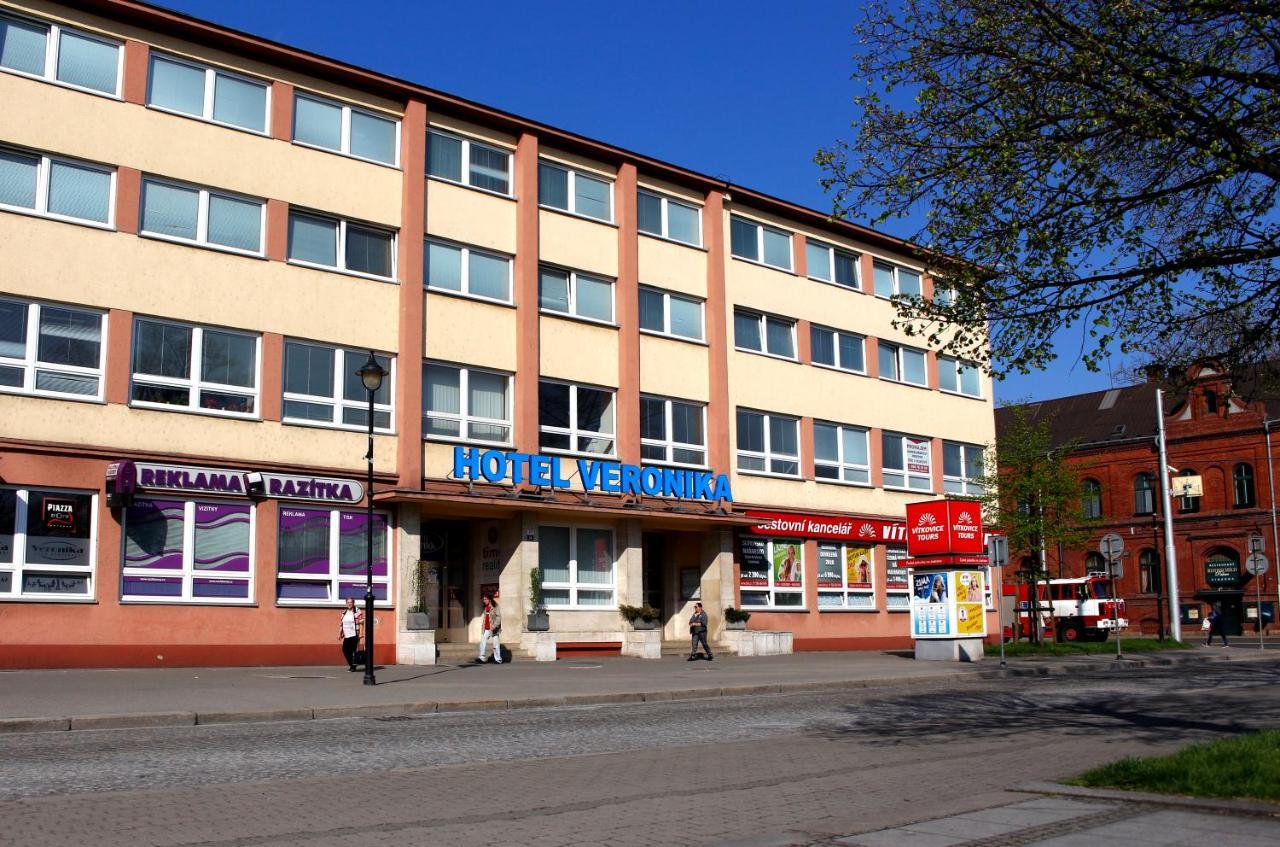 Hotel Veronika Ostrava Kültér fotó