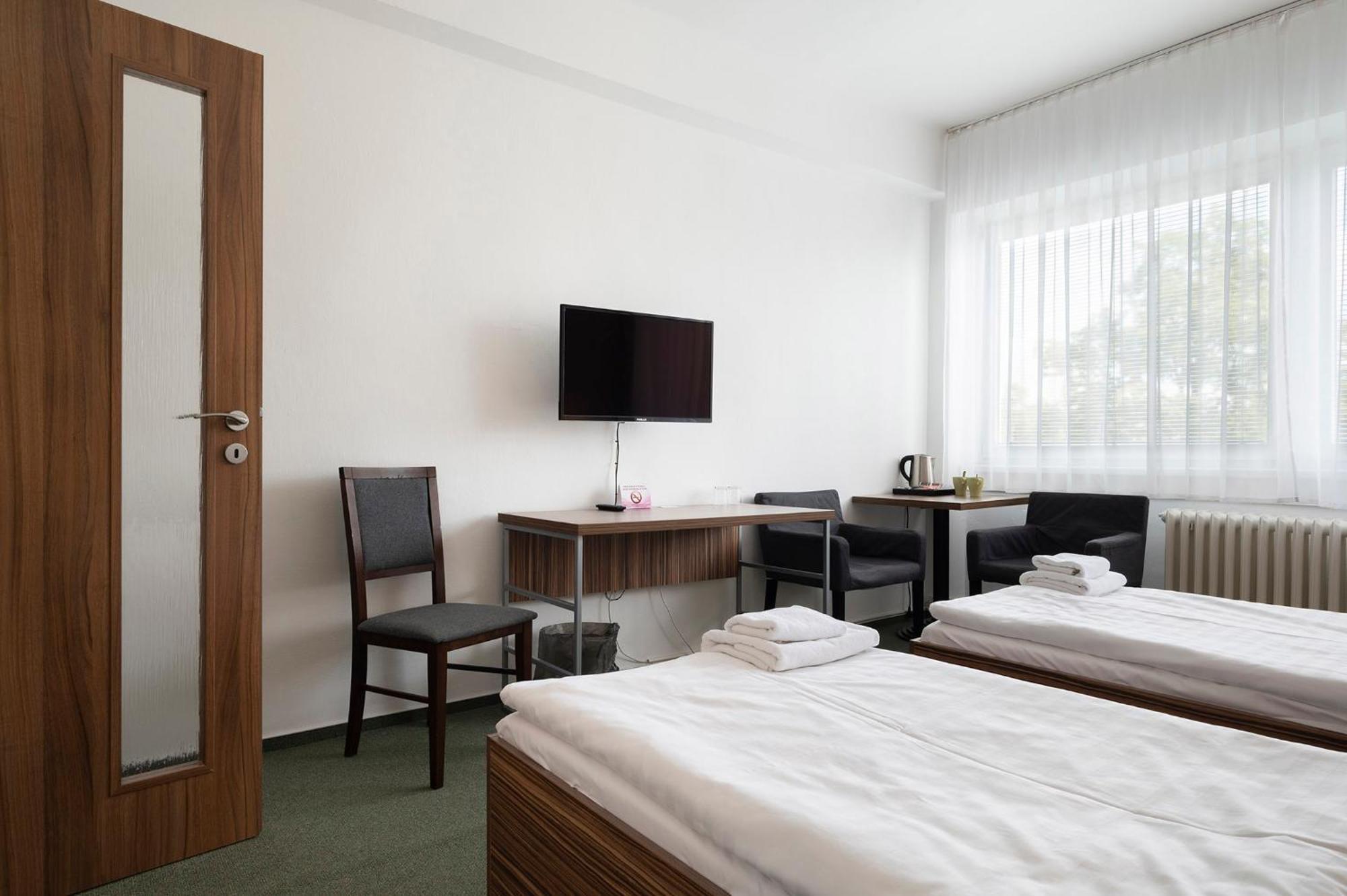 Hotel Veronika Ostrava Kültér fotó