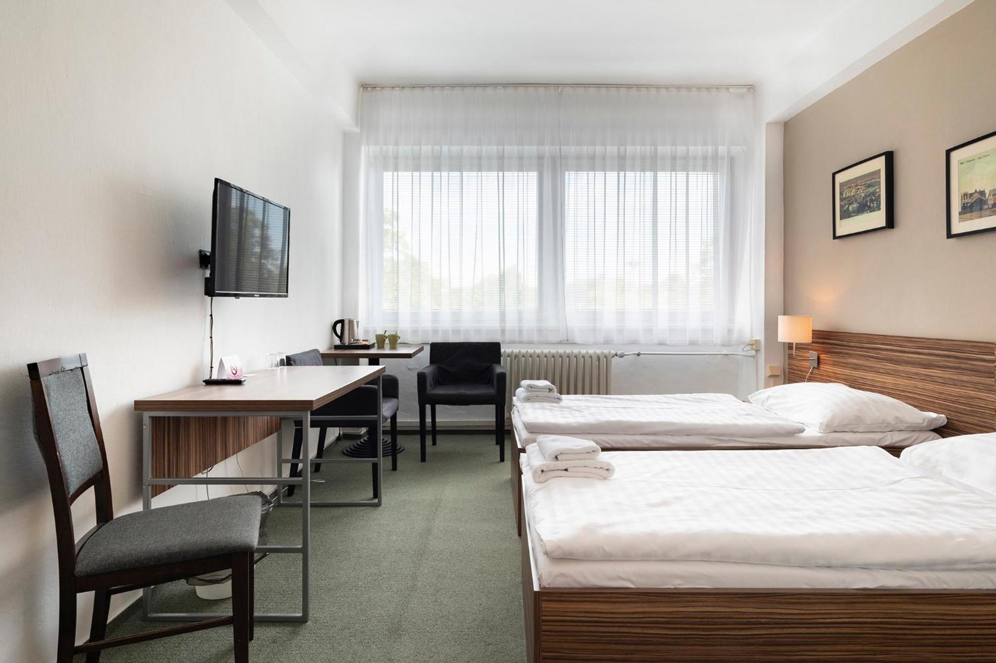 Hotel Veronika Ostrava Kültér fotó