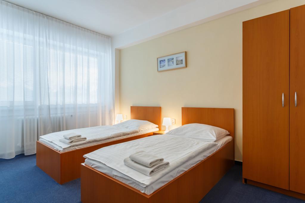 Hotel Veronika Ostrava Kültér fotó